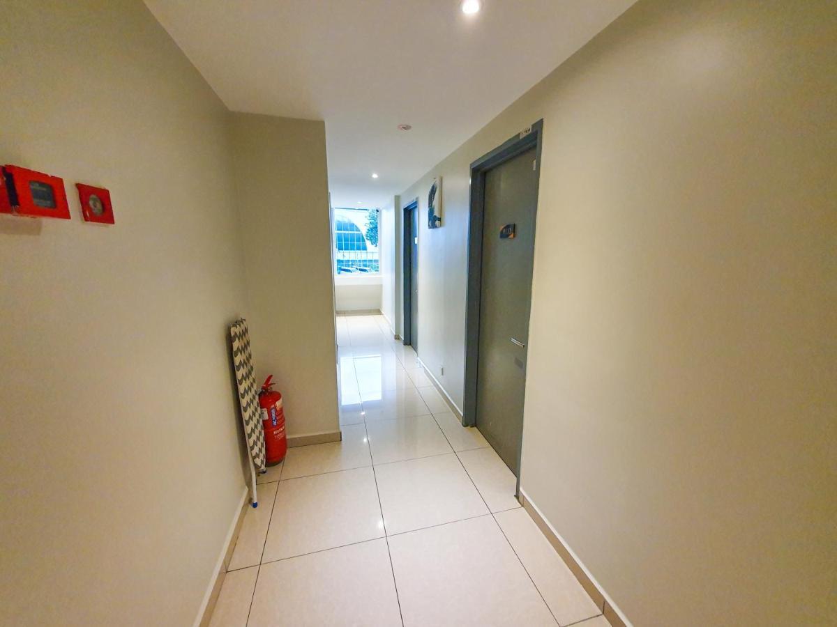 De Uptown Hotel @ P.J. 222 Petaling Jaya Exteriör bild